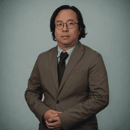 Profile image of Solomon, Founder / Changemaker, Disruptive yet Inclusive Marketing
