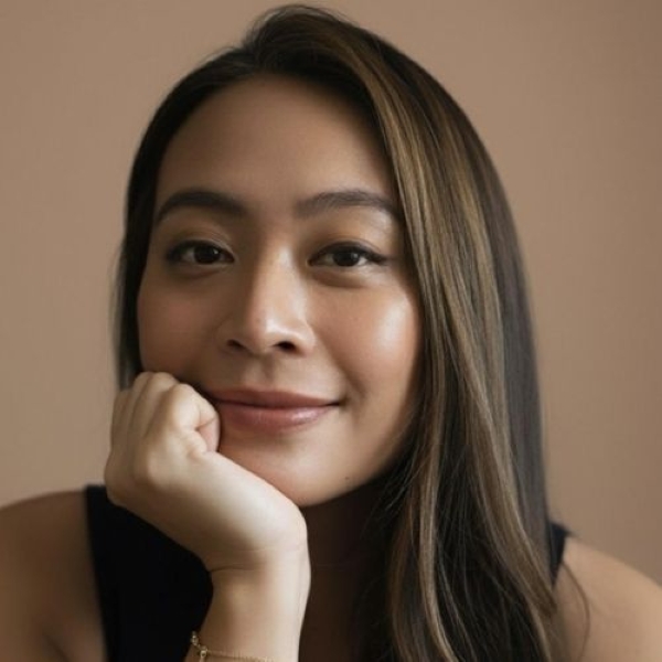 Profile image of June Chow, Founder / CEO, MOMENTRA