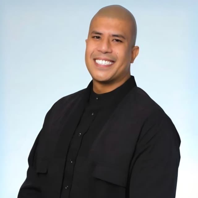 Profile image of Arif Rajab, General Manager, Weber Shandwick